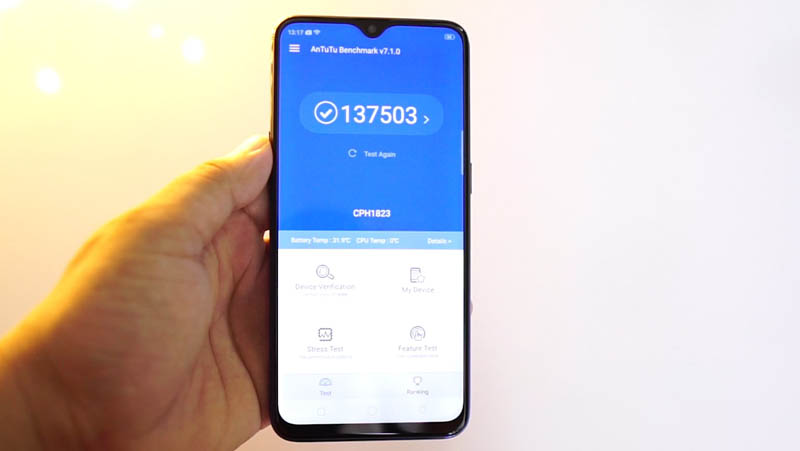 Oppo F9 Pro score