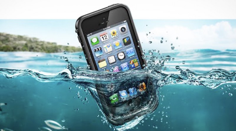 Water Damaged Mobile – How to fix it and Repair Costs 