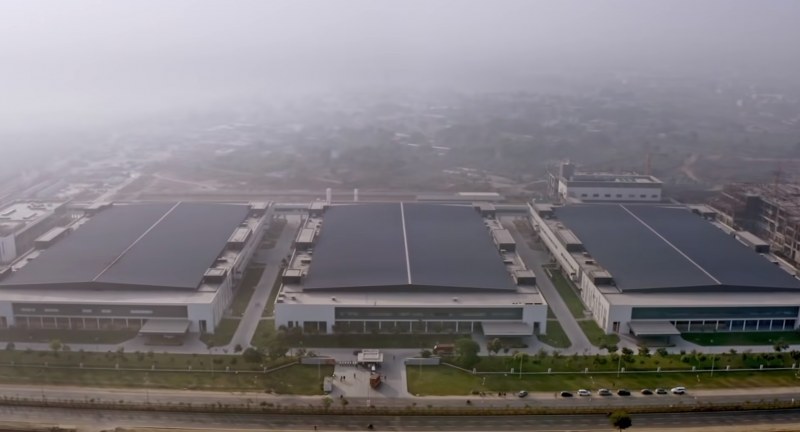 Oppo's Factory