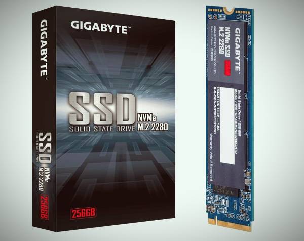 gigabyte SSD 256 GB